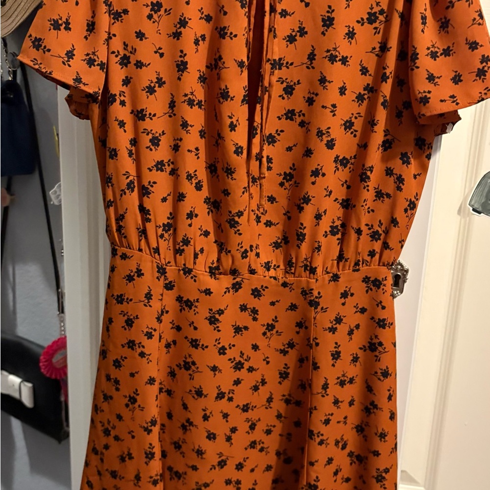 211- Forever 21 Orange Floral Mini Dress